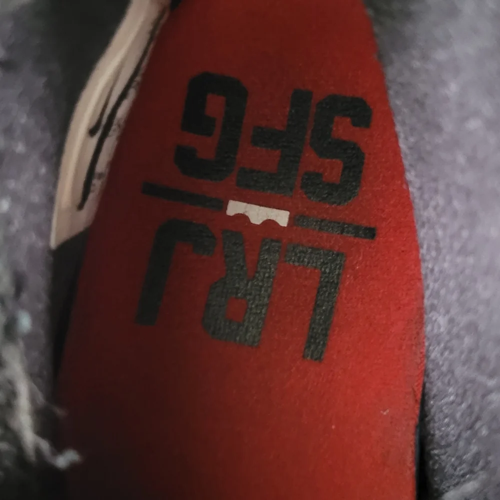 Nike Lebron 16 XVI Oreo Men’s Basketball Sneakers - Picture 7 of 9